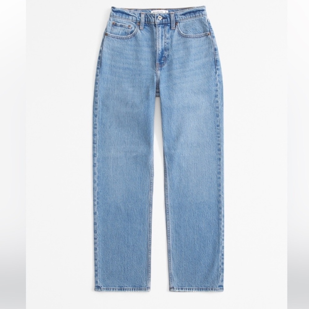 NWT Abercrombie & Fitch A&F High Rise Vintage Straight Jean Medium Wash